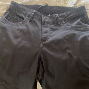 Women’s KUHL shorts. Size 12 Dark Grey.